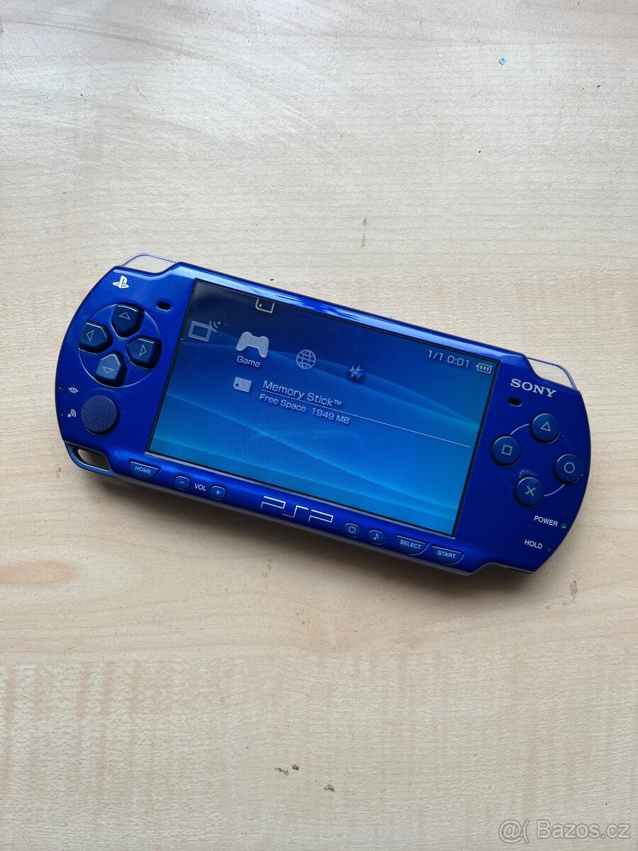 Sony PSP 2000 Metallic Blue s CFW