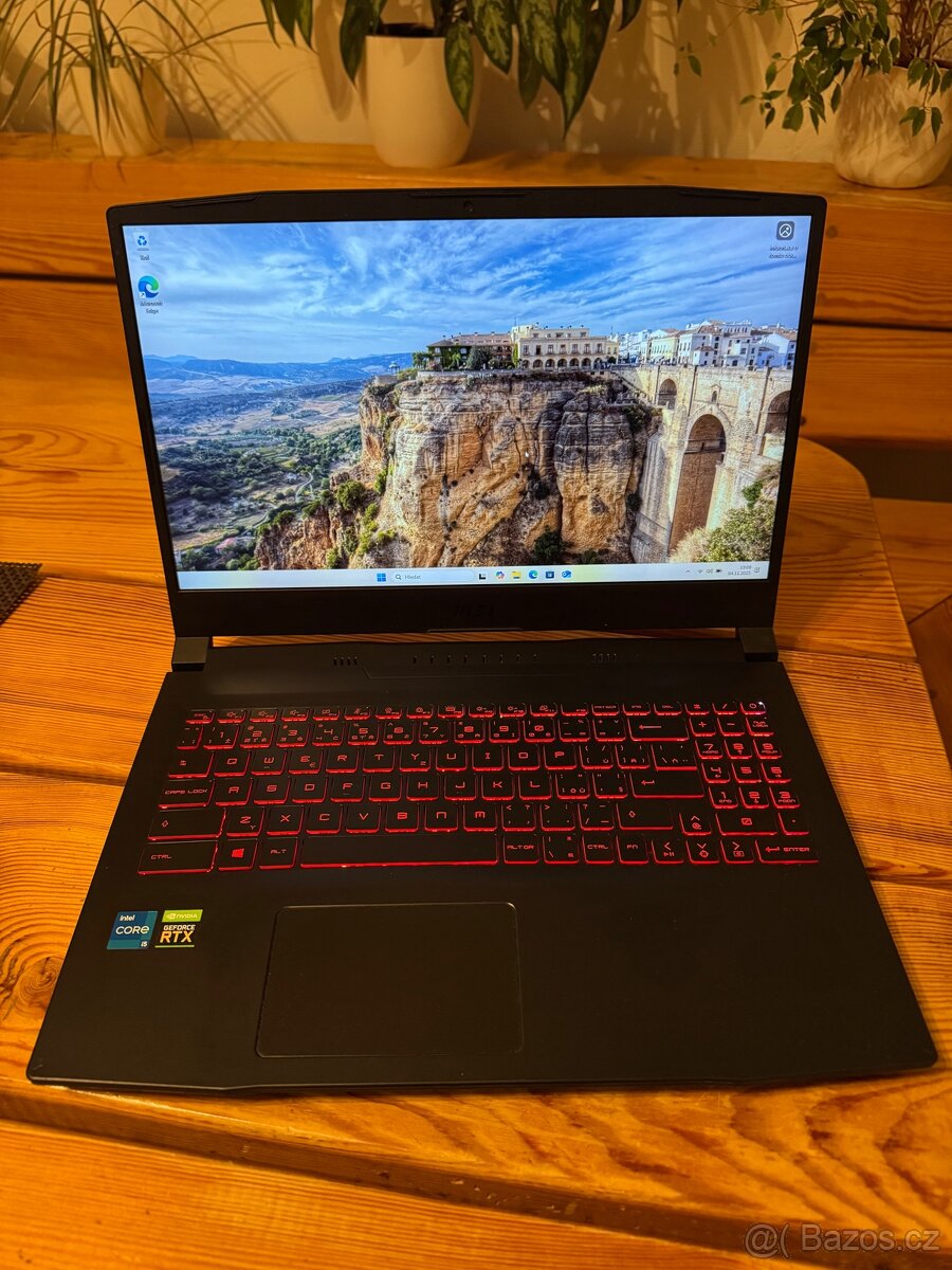 MSI Katana GF66 11UC