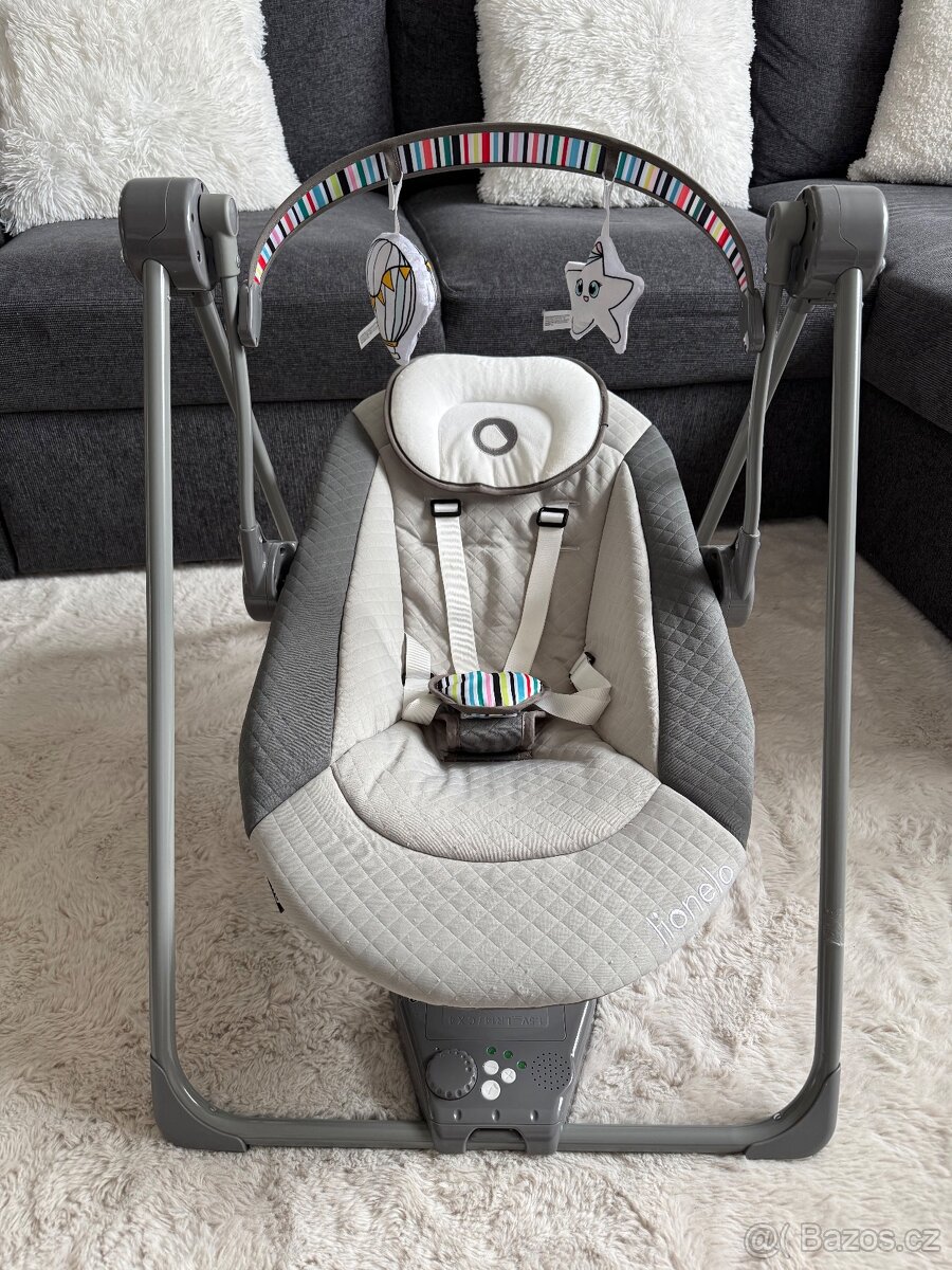 Houpačka pro miminko