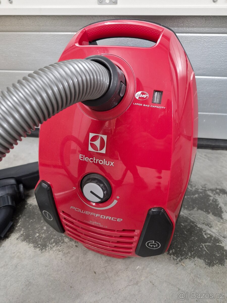 Vysavac Electrolux Powerforce Classic