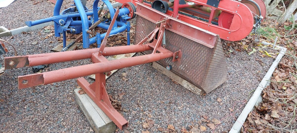 Lopata za traktor Zetor 2511