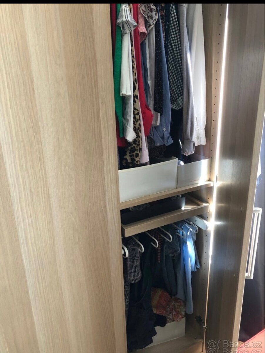 Ikea šatní skříň PAX