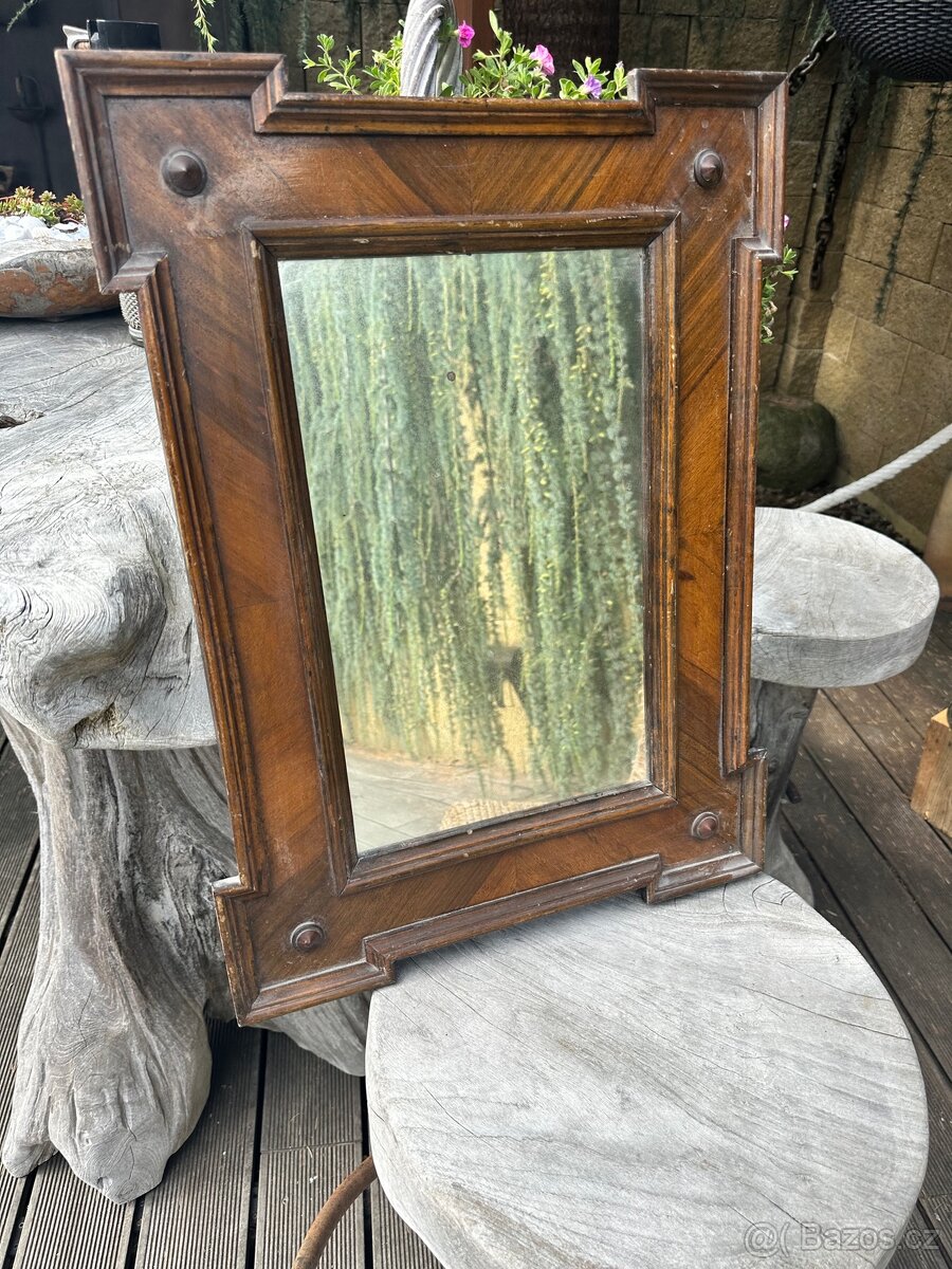 Prodám staré zrcadlo