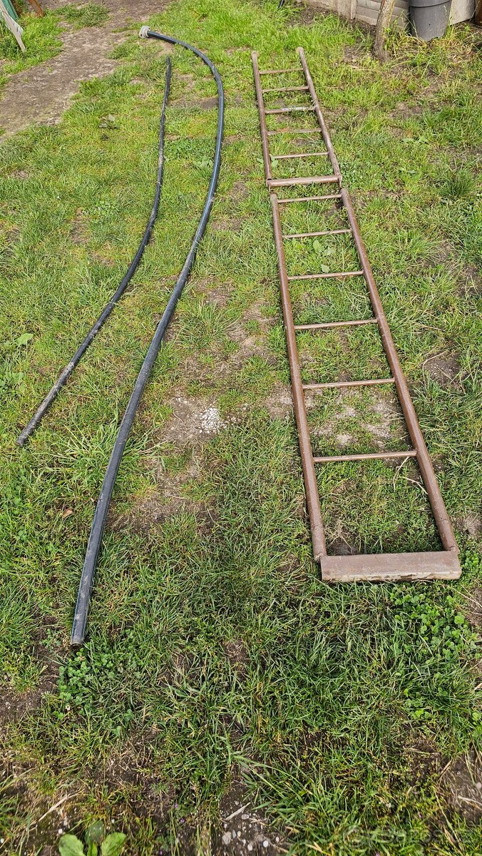 PE trubka vodovodní