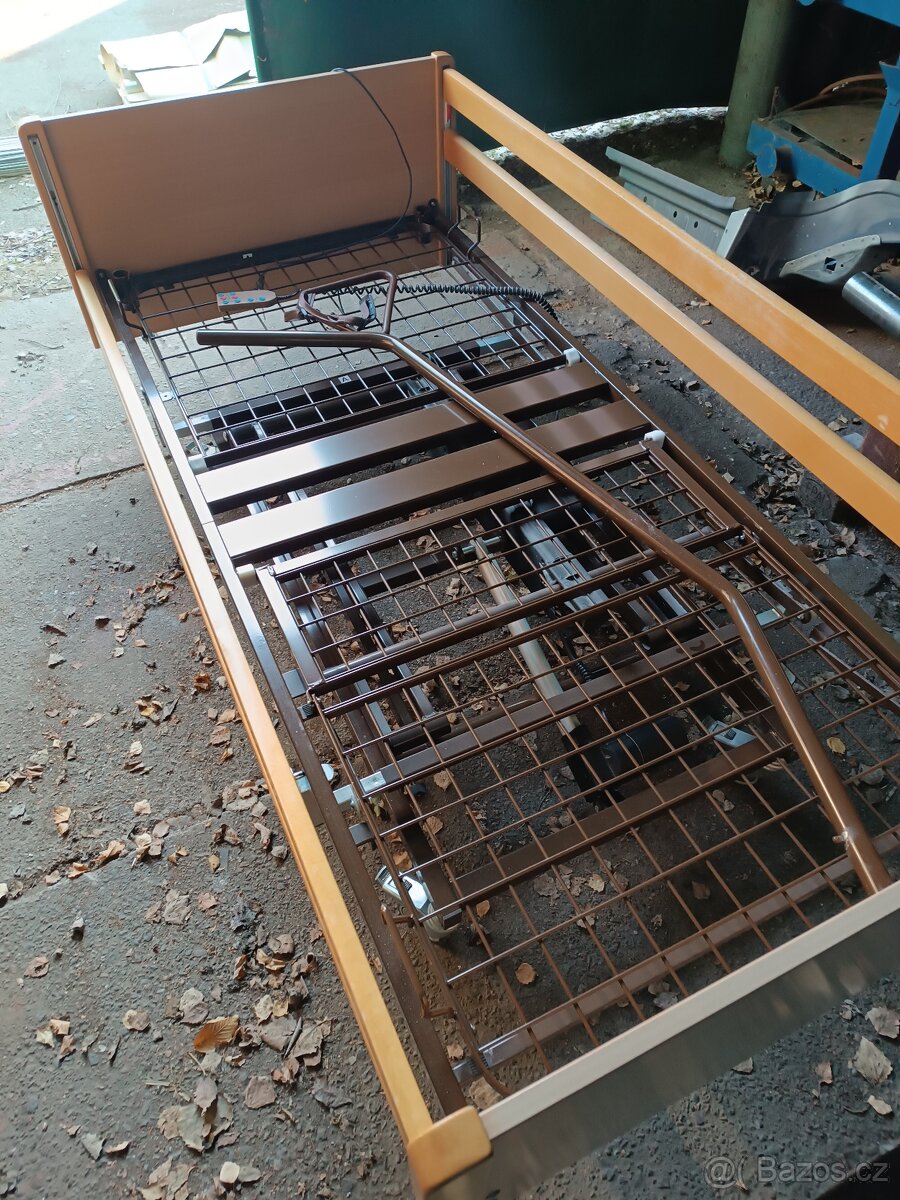 Zdravotní elektrická polohovací postel
