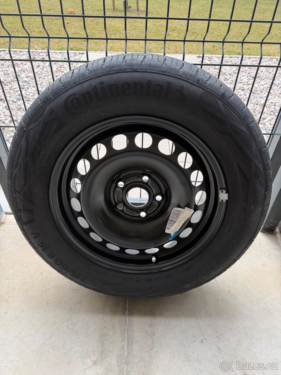 Nové rezervní kolo passat / superb 215/60 16
