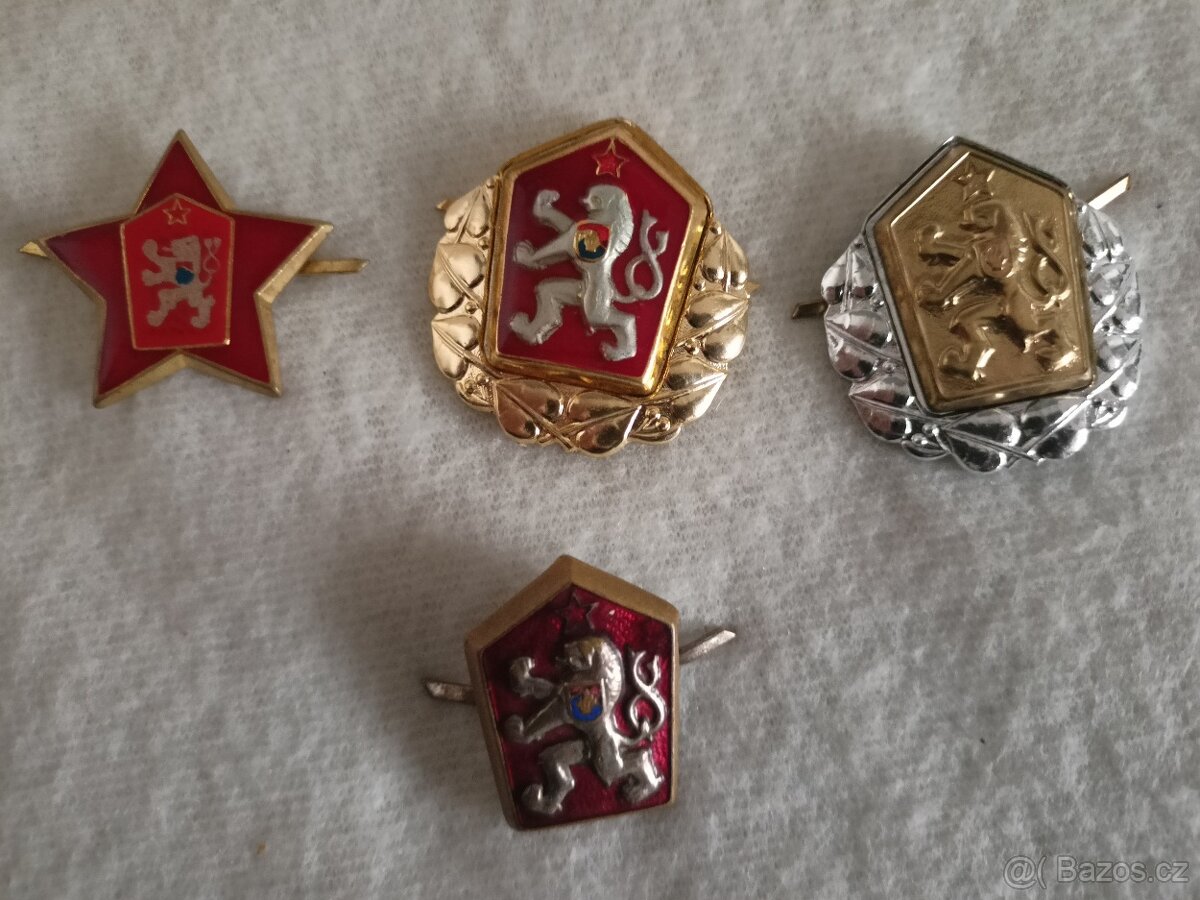 Odznaky na čepice ČSSR