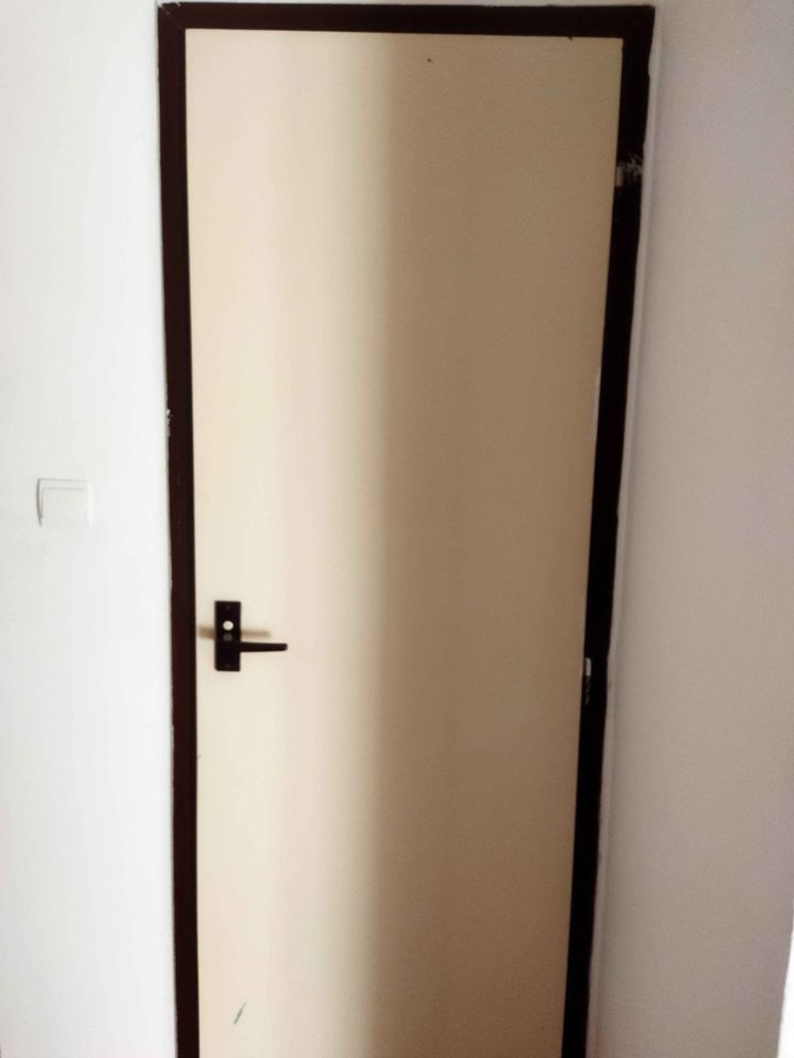 dveře pravé 60 cm