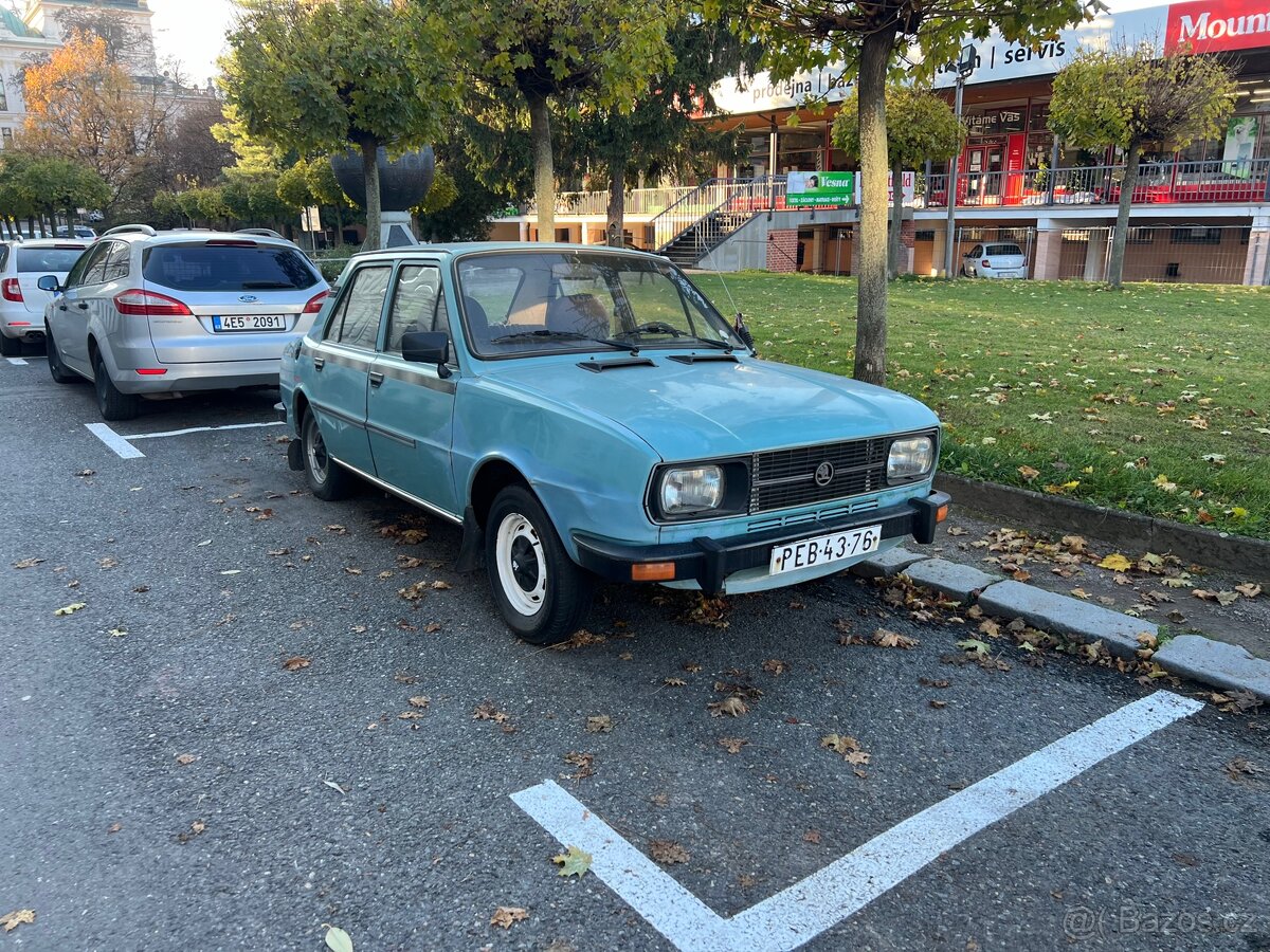 Škoda 120 L