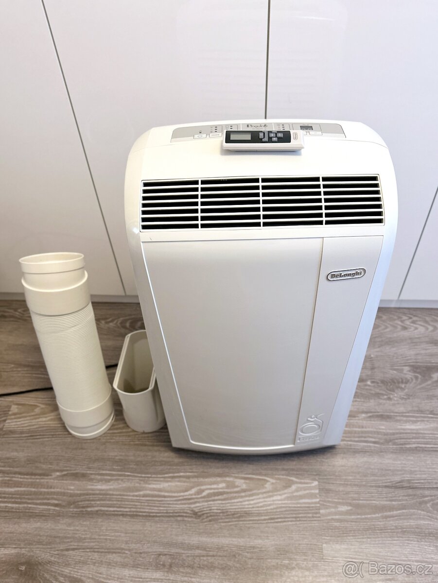 Mobilní klimatizace DeLonghi PAC N82 ECO / do 80 m³ / 2400 W