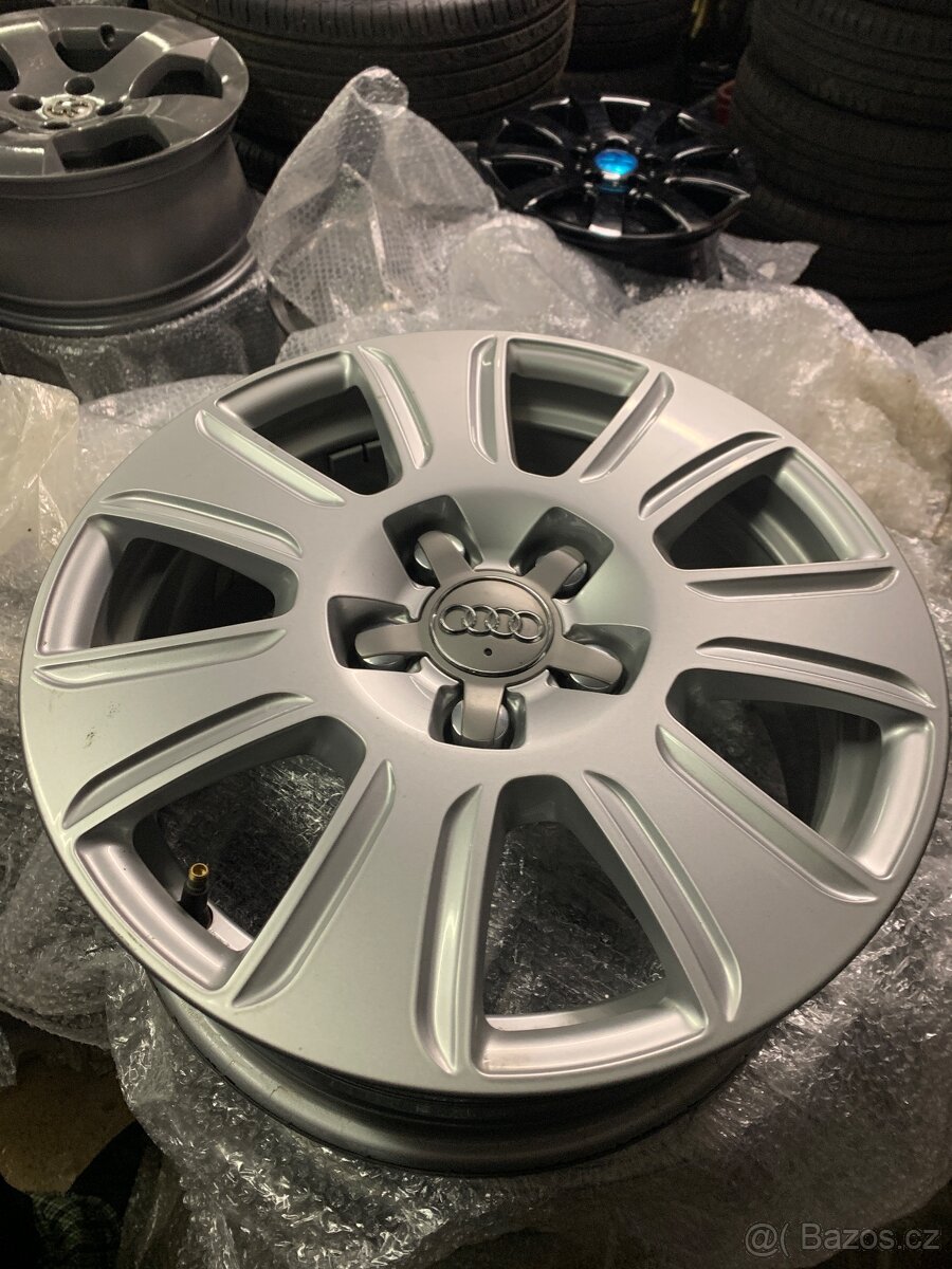 ALU KOLA AUDI/ VW R16’ stříbrná