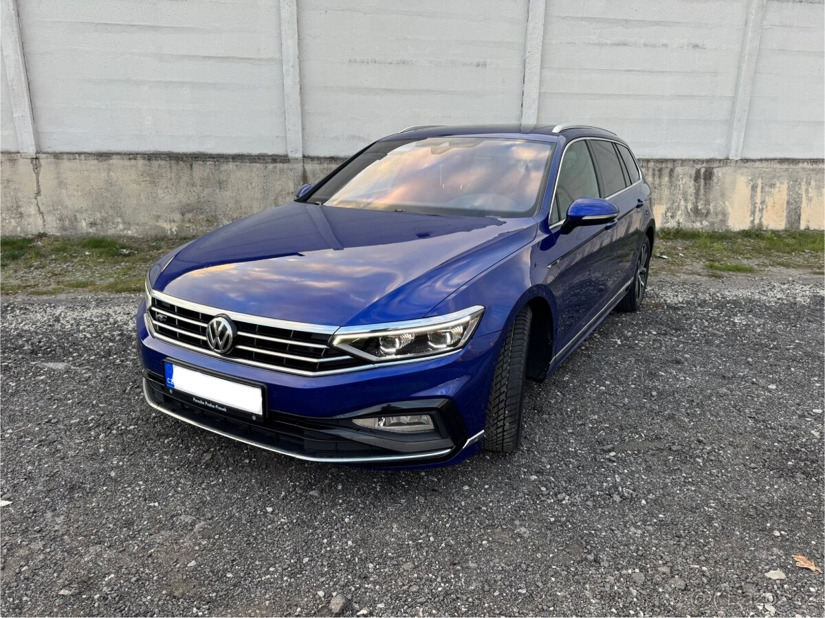 VW Passat R-Line