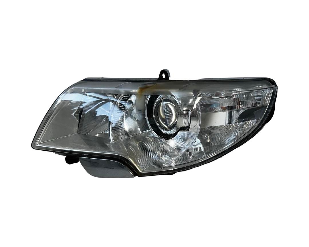 Levý xenon 3T1941017E Škoda Superb 2 r.v. 2011