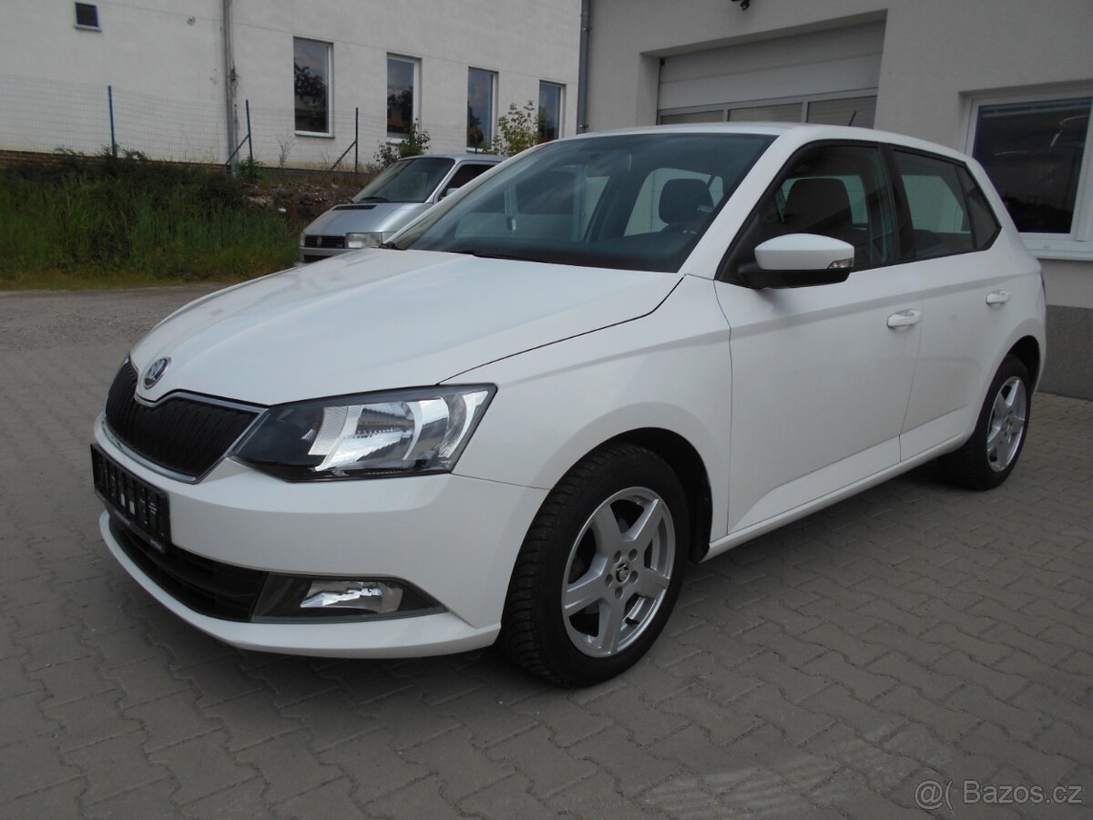 ŠKODA FABIA 3 1.2 TSI 66KW R.2015 SERVISNÍ KNÍŽKA