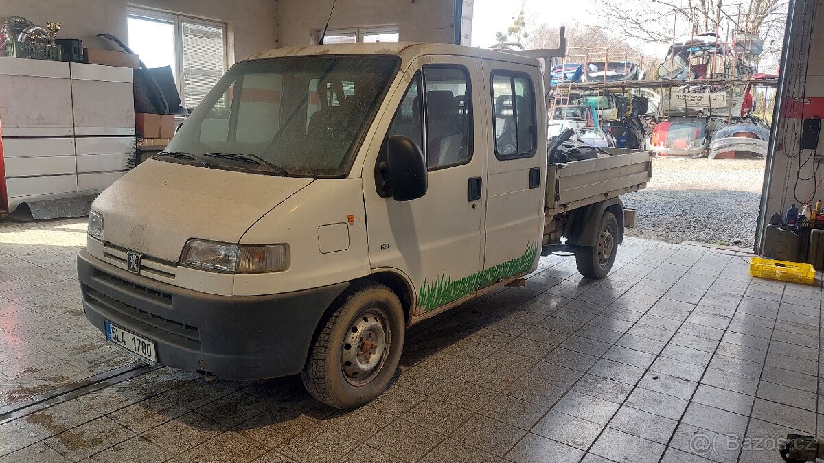 Peugeot Boxer 2.8HDi 8140 93,5kw dablkabina valník 2001