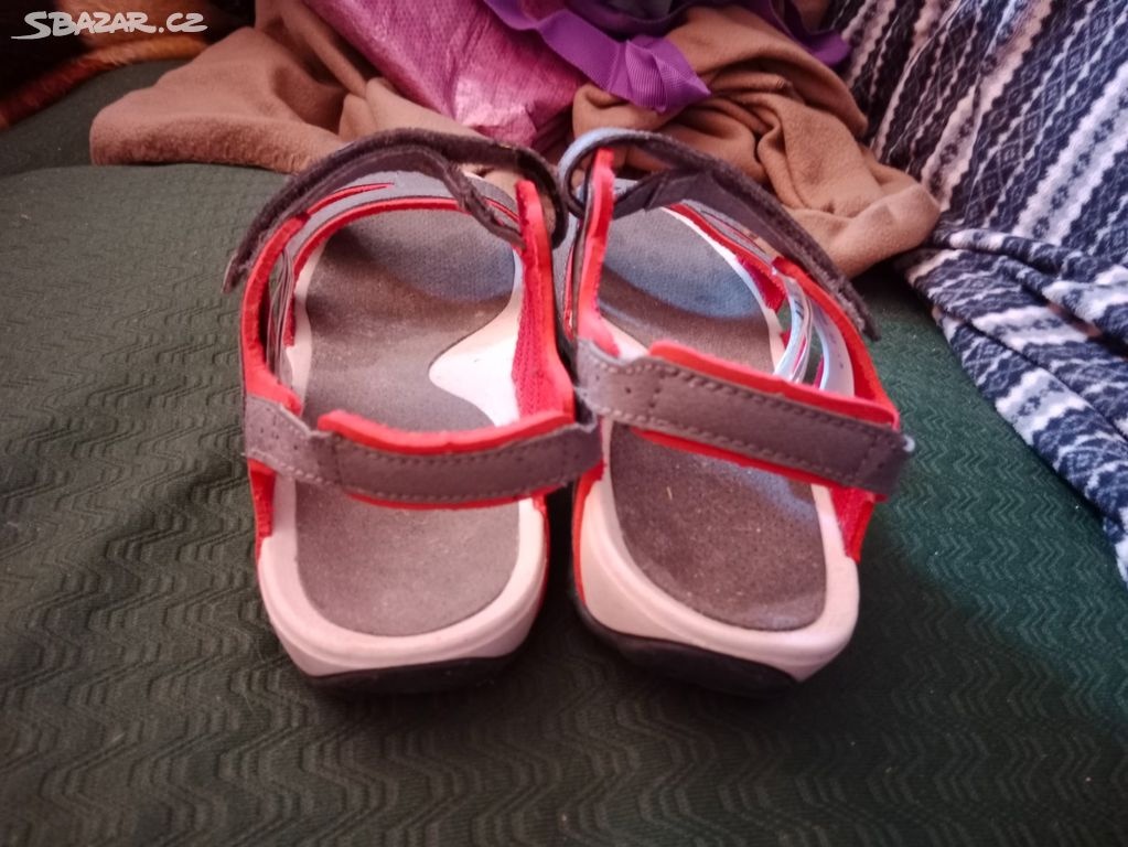 sandále č.10