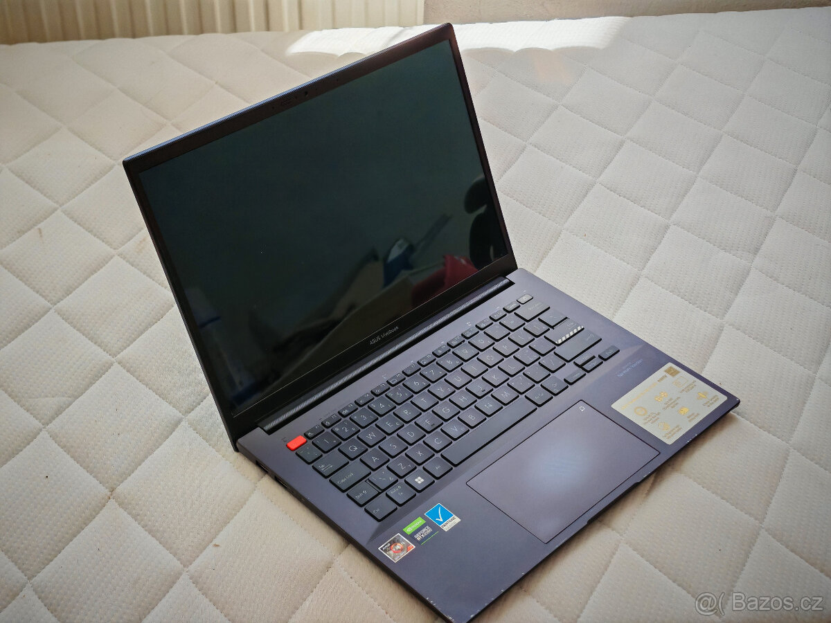 ASUS Vivobook 14" OLED AMD R7 5800H 16GB RAM RTX3050