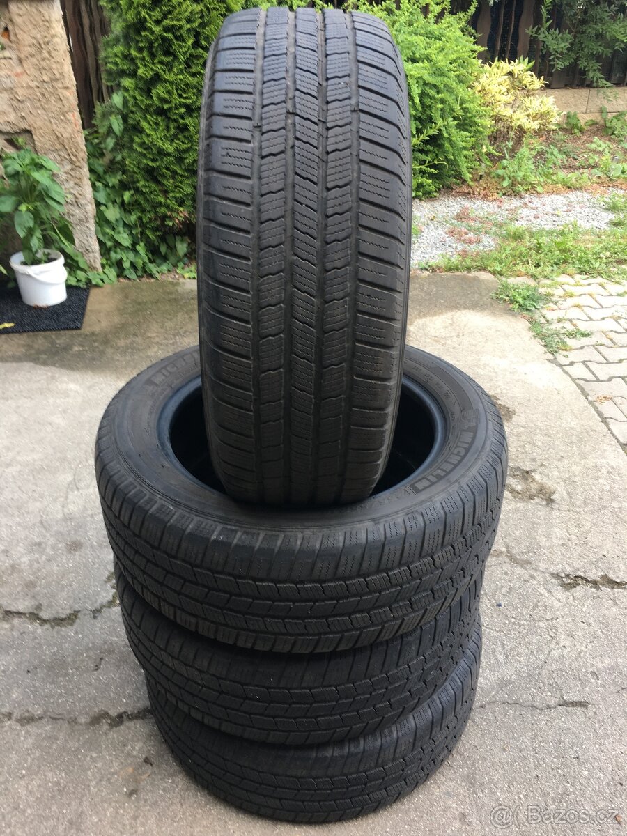 235/55/18 M+S