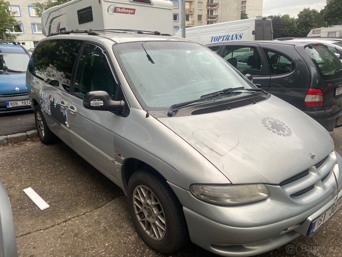 Prodám vyměním Chrysler grand voyager 3.3 LPG