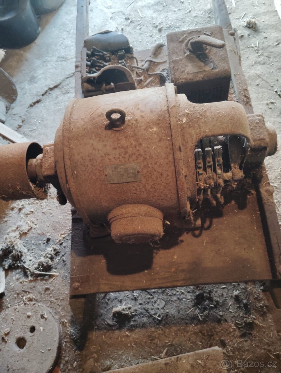 Stabilní motor stabilák