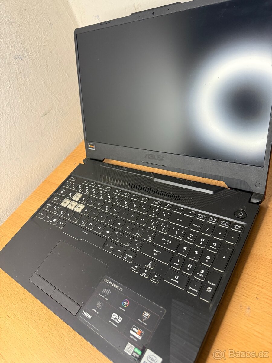 Asus TUF Gaming F15 – i5-10300H, GTX 1650