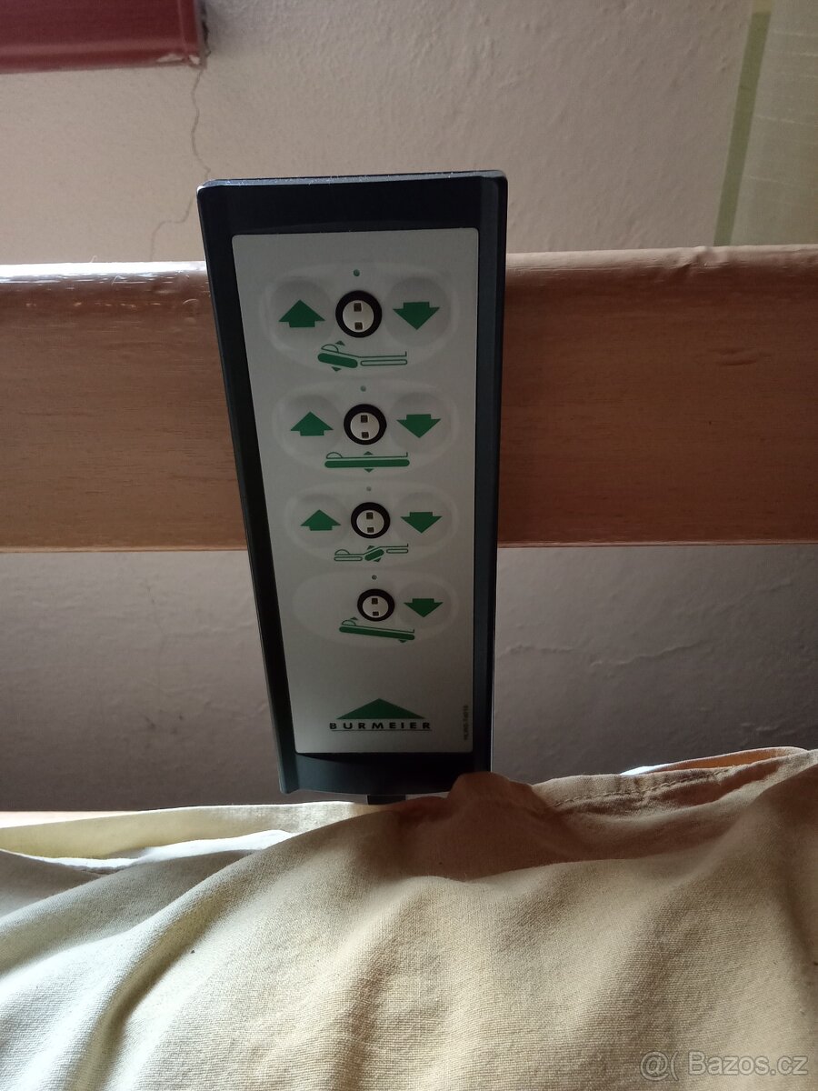 Elektrická polohovací postel