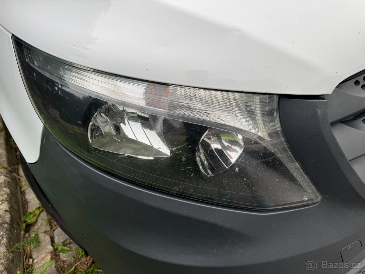 Přední světla MB Vito , W447, obě 2000,-