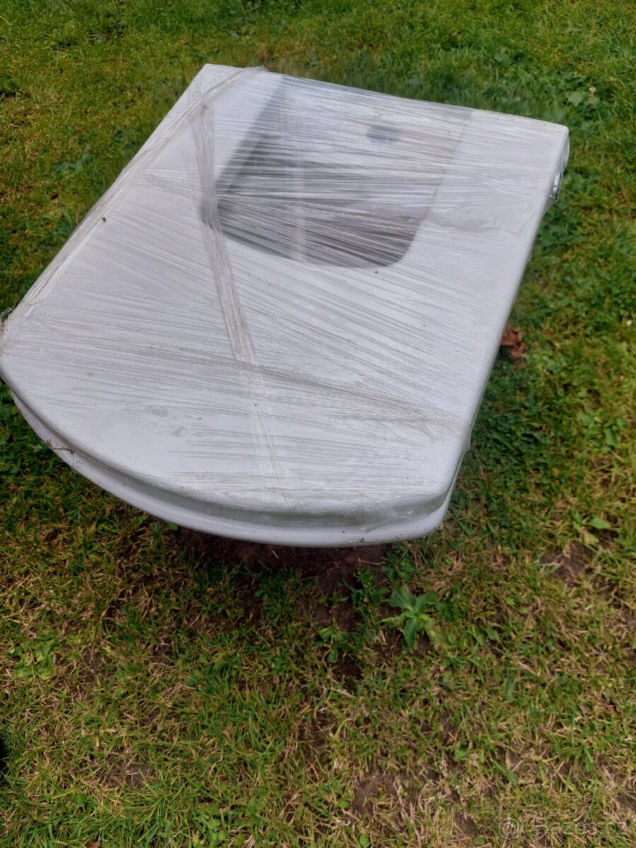 Bidet nový,  nepoužitý