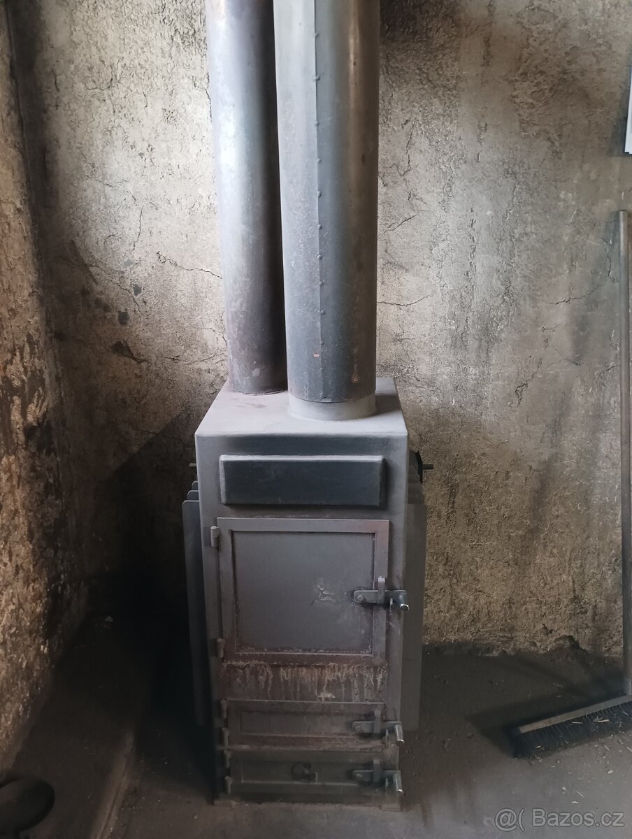 Velká kamna do dilny