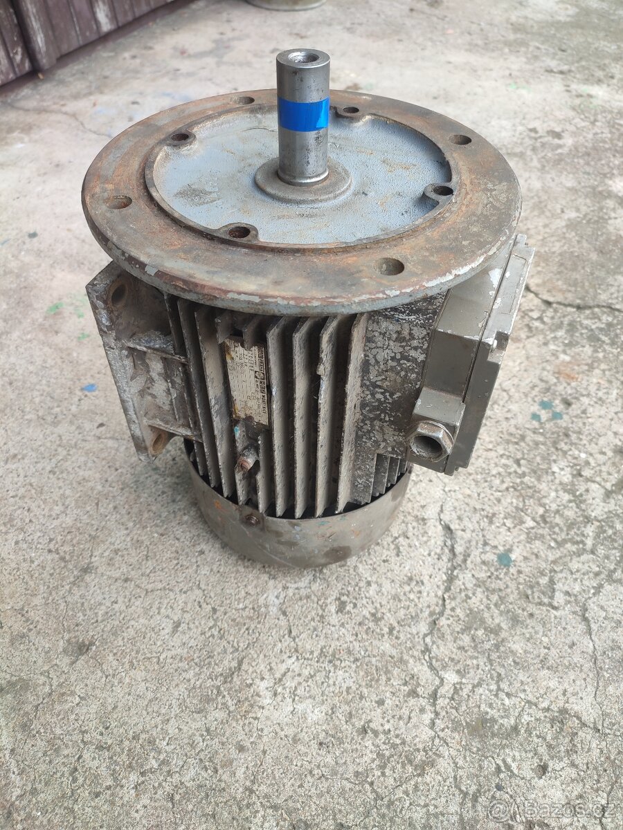 Elektromotor 2,2 kW 1400 ot,