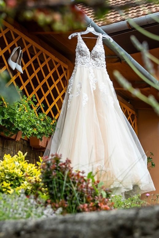 Značkové svatební šaty