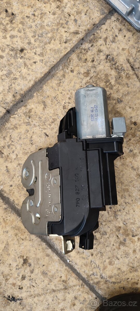 Jednotka kamer couvaci kamera jednotka motoru ,podvozku brzd