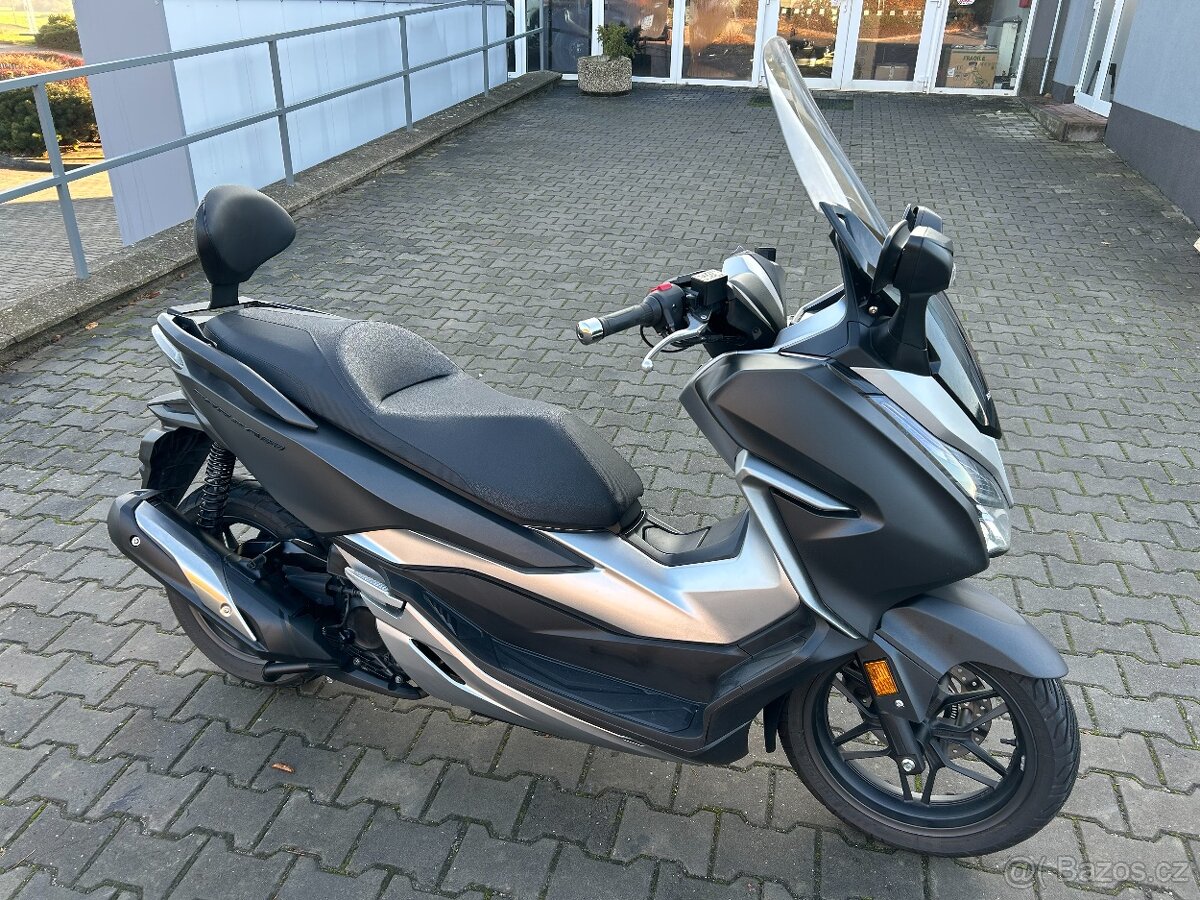 Honda Forza 300 2019