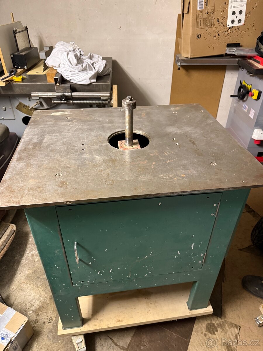 Válečková bruska / fréza