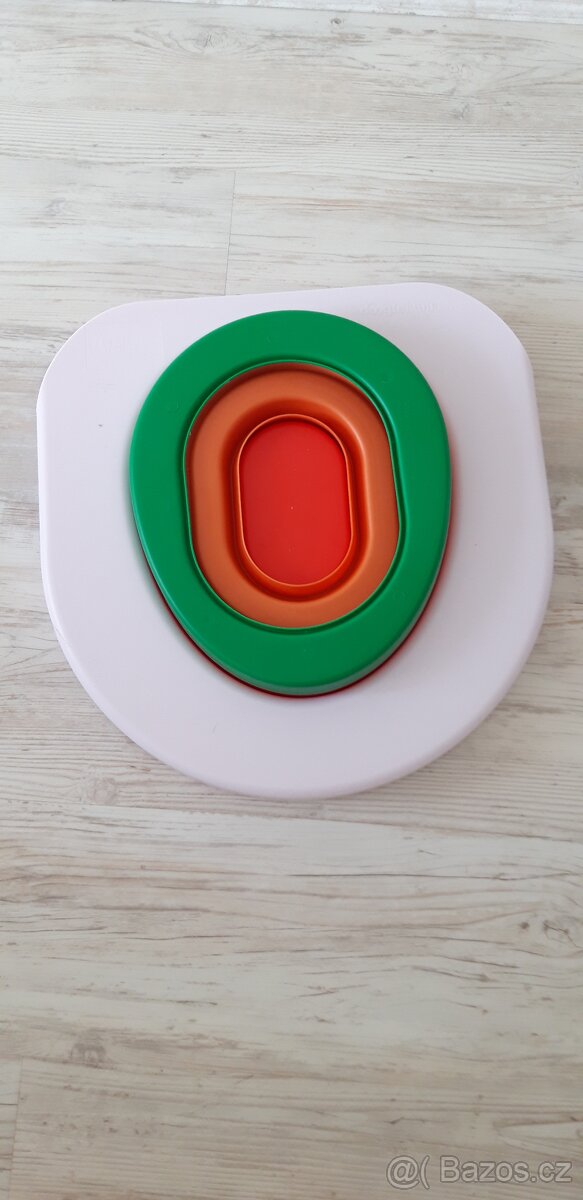 Nová učební toaleta pro kočku