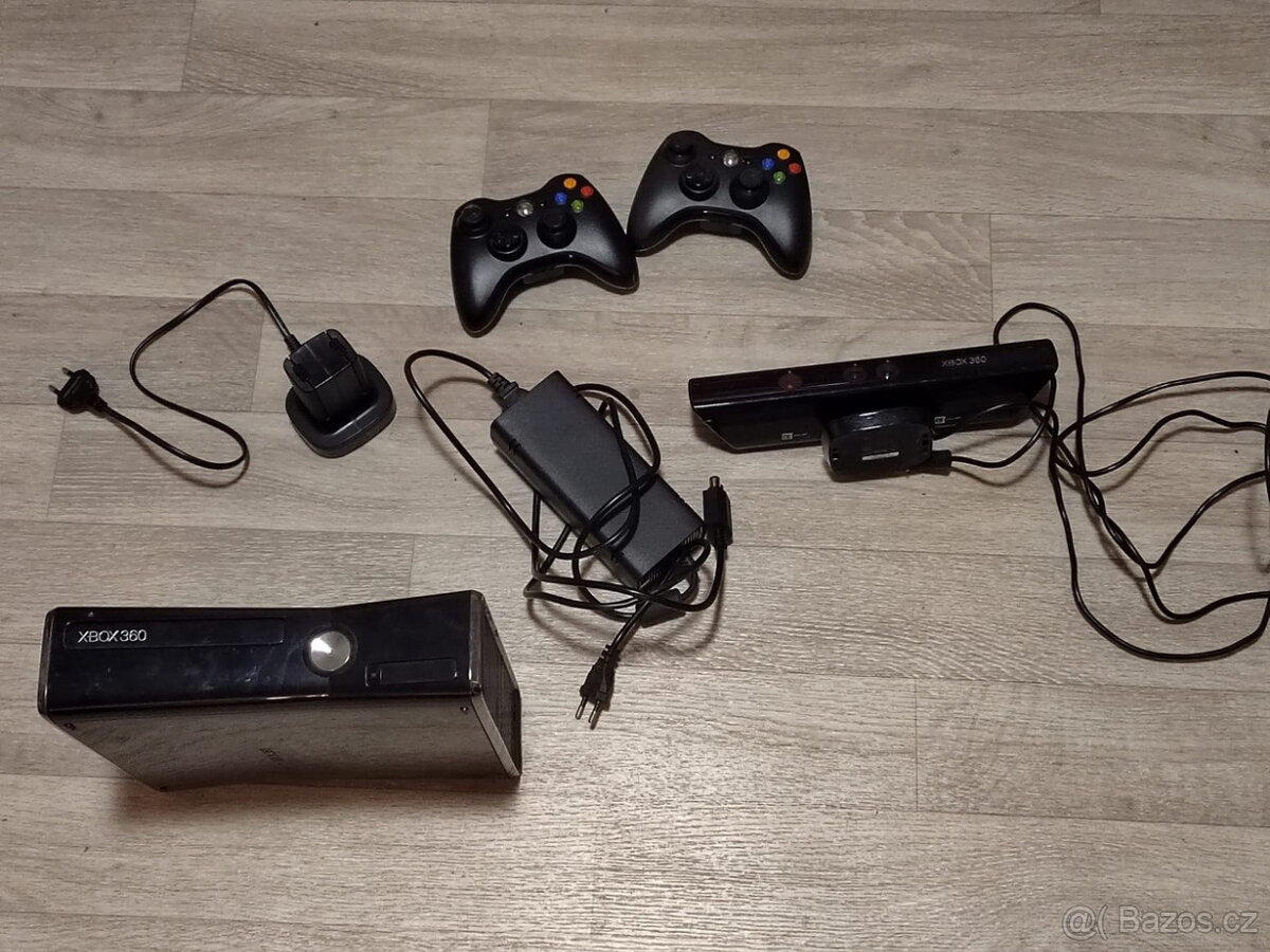X Box 360 + Kinect