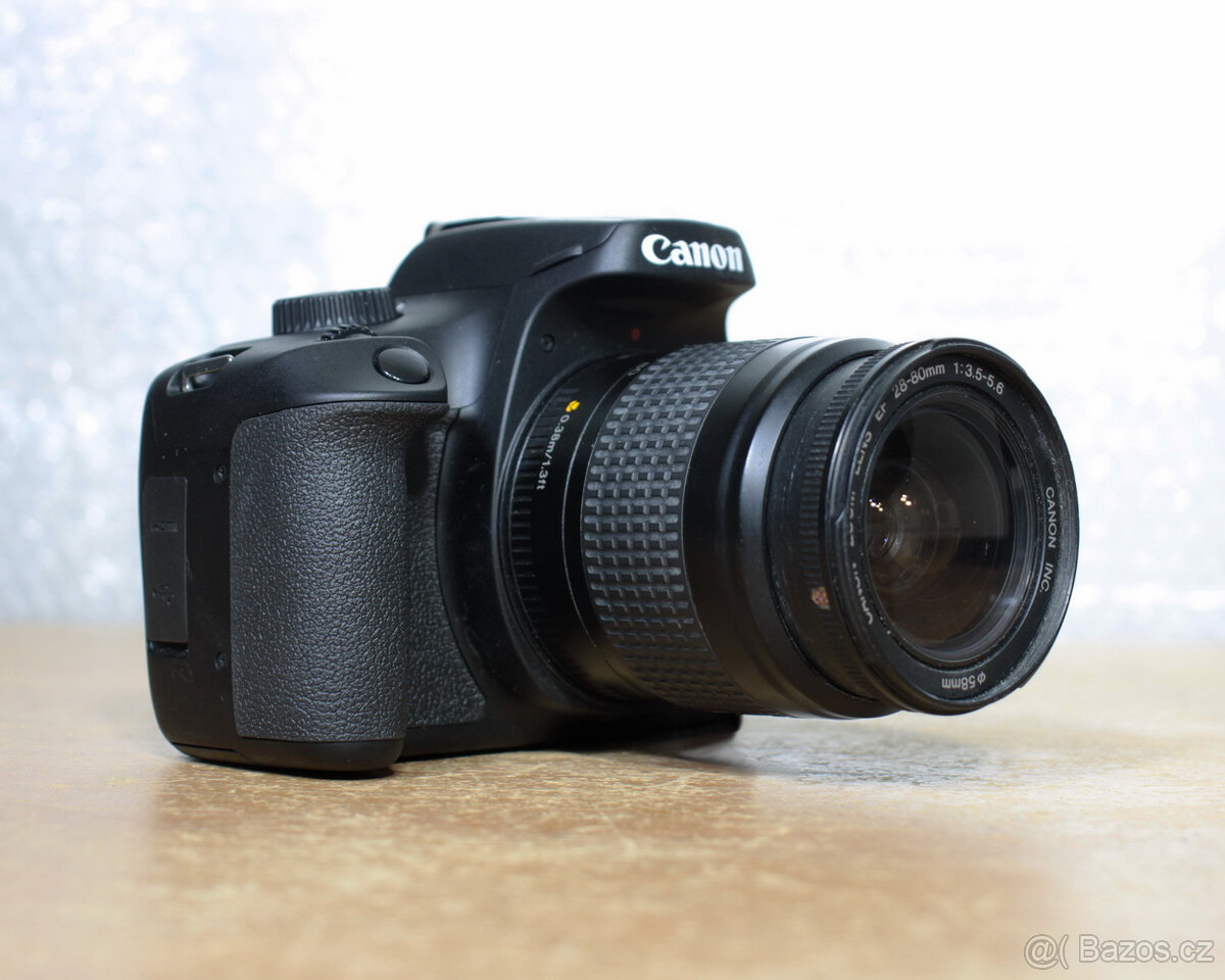Nová zrcadlovka Canon EOS, objektiv 28-80mm.