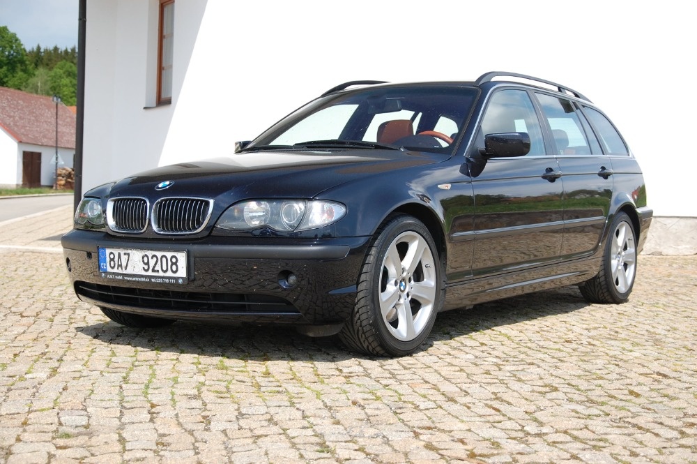 BMW E43 330D Touring, Individual, 7/2004, manuál, REZERVACE