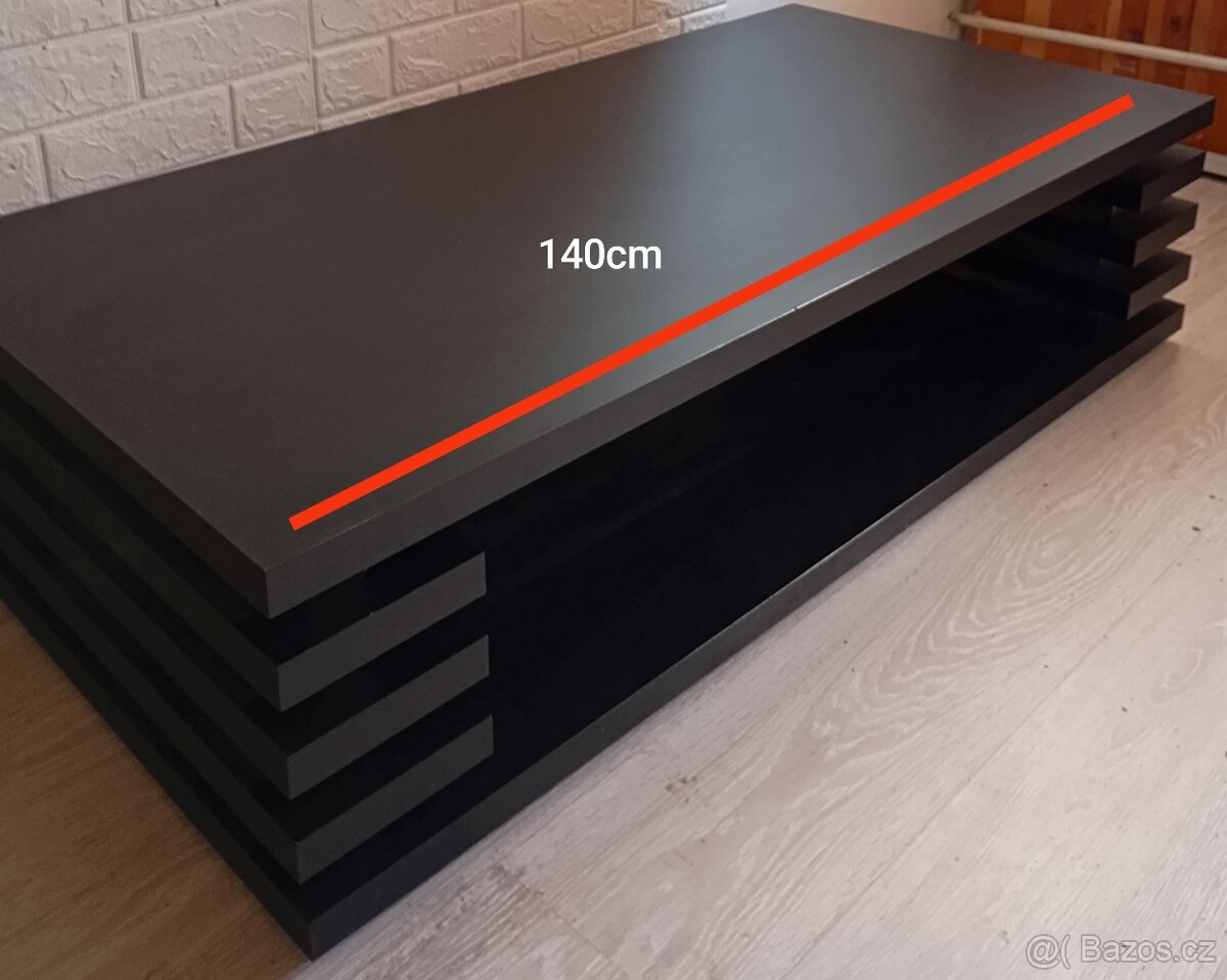 Konferenční/tv stolek