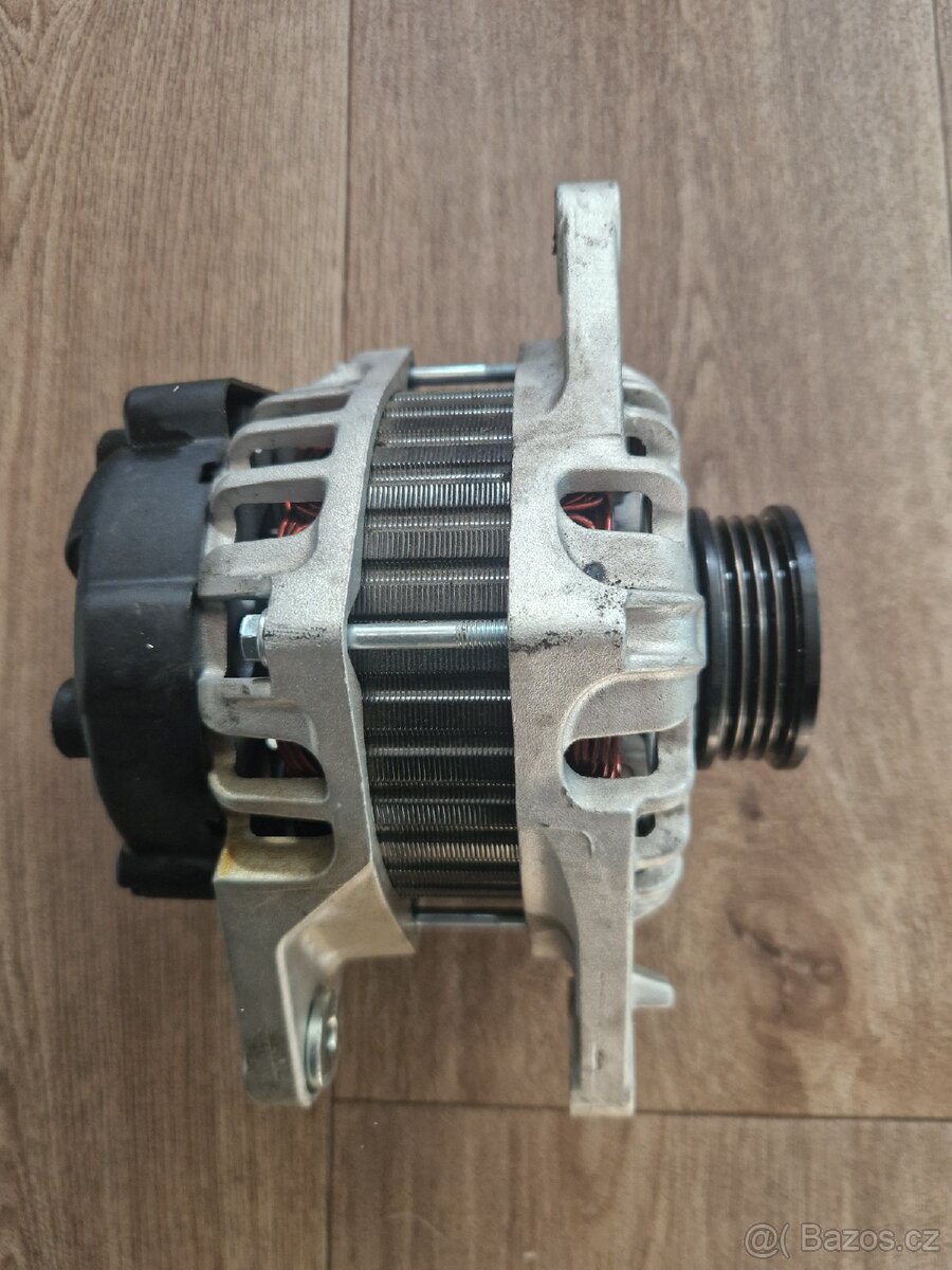 Alternátor Kia/Hyundai/Mercedes