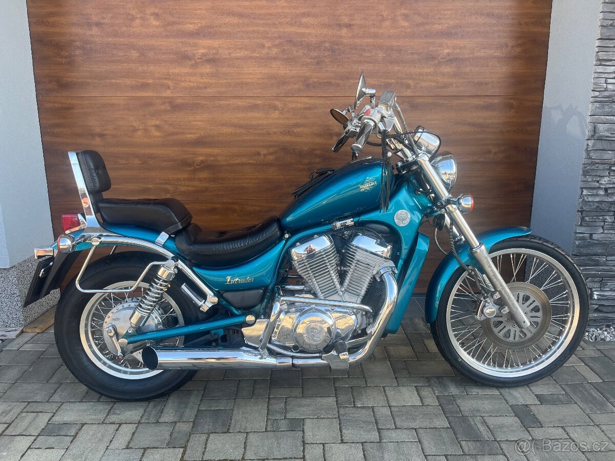 Suzuki VS 600 Intruder, (ŘP A1)