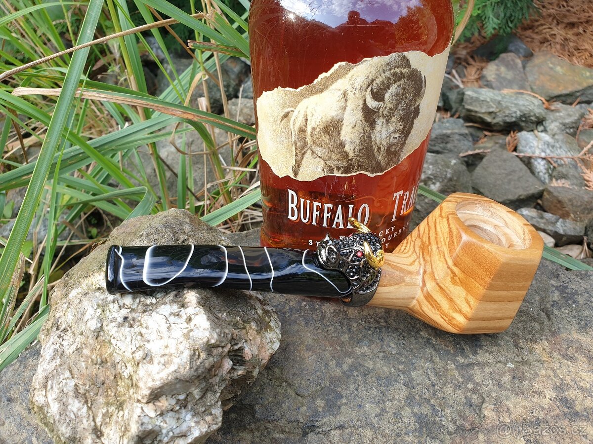DÝMKA SKLENKA OD WHISKEY BUFFALO TRACE