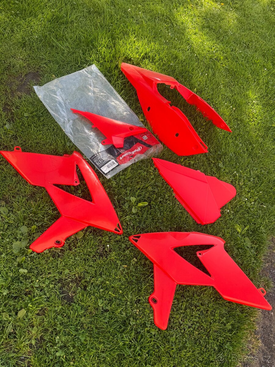 Plasty beta rr 450