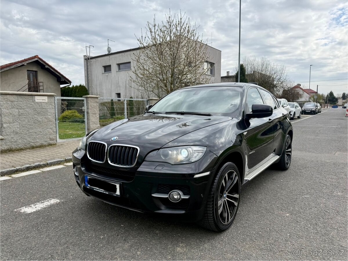 BMW X6 3.0d 180kw 2012 M-Paket, nášlapy