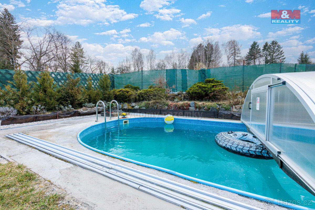 Prodej rodinného domu, 253 m², Krásno, ul. Radniční
