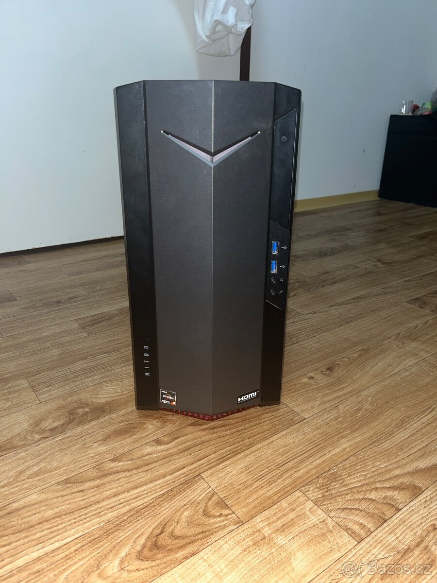 Herní stolní PC Acer Nitro N50-120