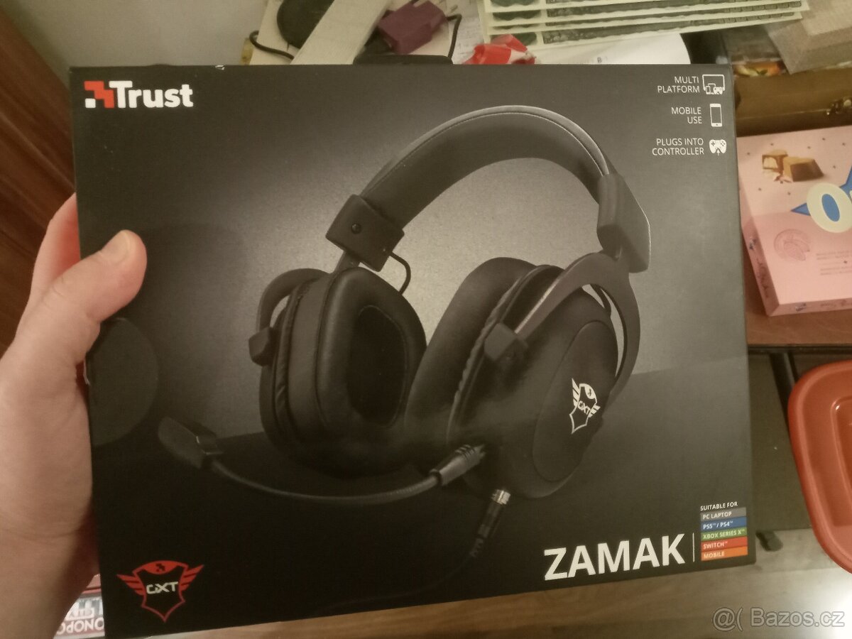 Trust Zamak rozbalená