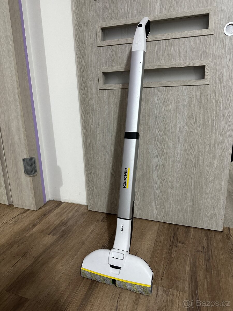 Elektrický mop Karcher