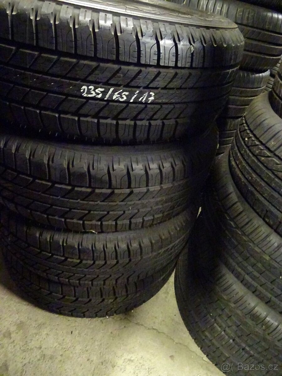 Celoroční pneu Goodyear Wrangler, 235/65/17, 4 ks, 9 mm