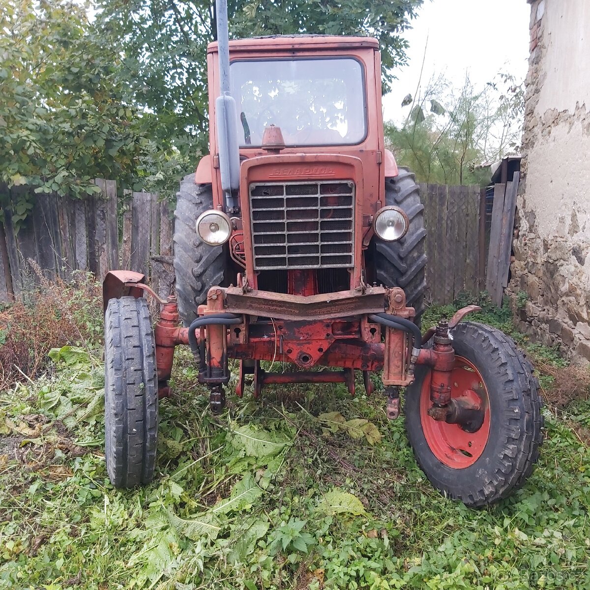 Traktor belorus